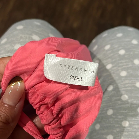 S5 NWT Seven Swim Mara bikini top - Rosy size large - Picture 3 of 4